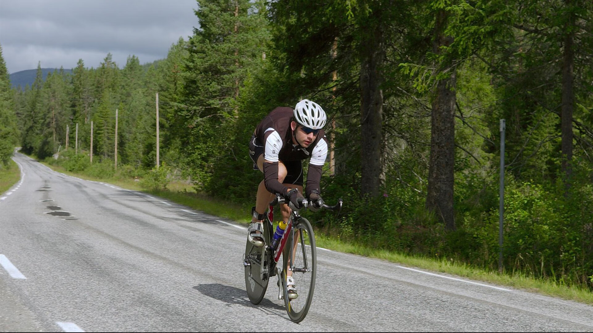 开云下载-季后赛抢七之夜，恩比德彻底打爆防线  第2张